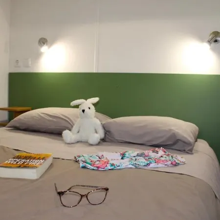 Zecamping 3 étoiles Avec Piscine Chauffée En Pleine Nature Camping 3*
