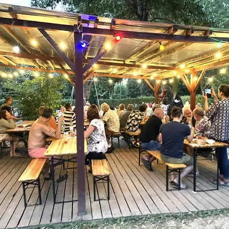 ZEcamping 3 piscine pet friendly locatif clim 26m2 4 pers Campeggio