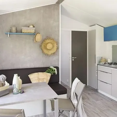 3 Etoiles - Piscine - Ccbfcea 3*