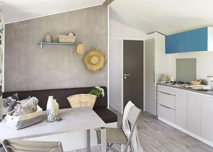 3 Etoiles - Piscine - Ccbfcea 3*