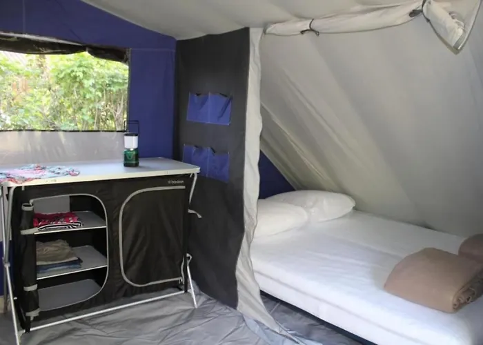 ZEcamping 3 piscine pet friendly locatif clim 26m2 4 pers Belmont-sur-Rance